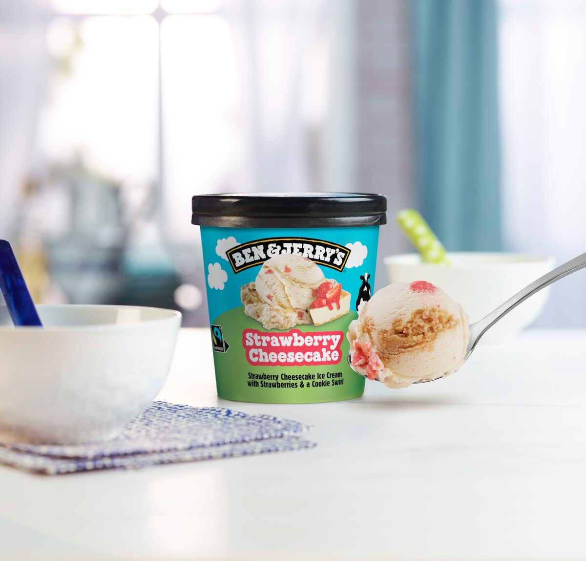 Strawberry Cheesecake Jaatelo - Tub 3 / 4